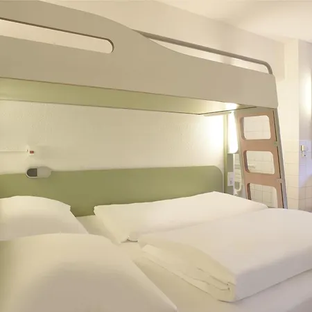 Berlin Genshagen-nord 3*